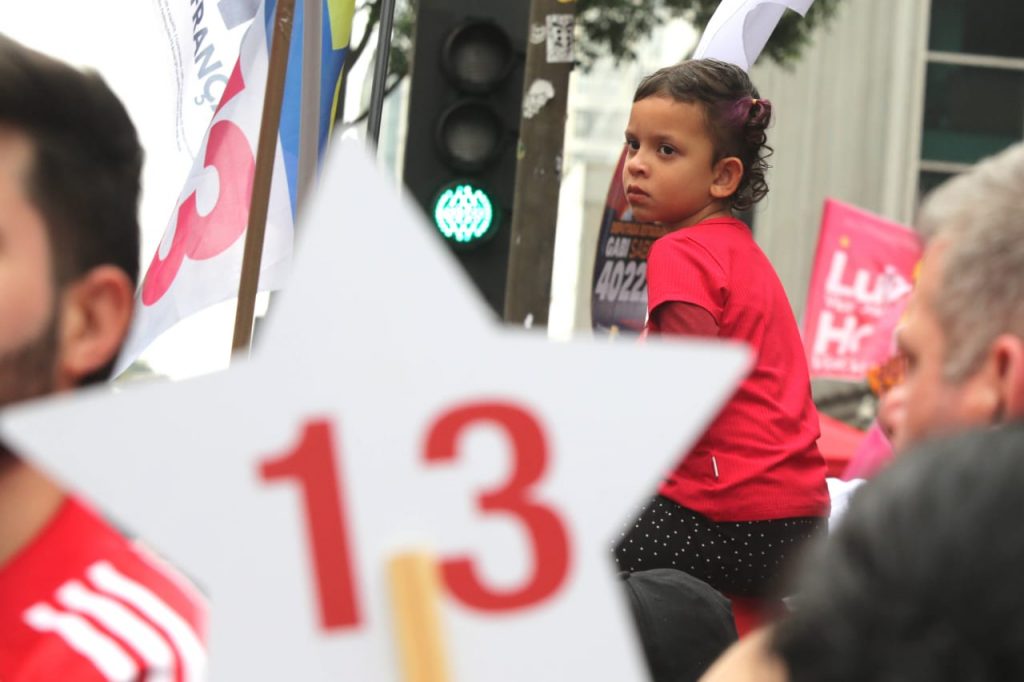 Lula Faz Caminhada De 1 5 Km Ao Lado De Haddad Na Capital Paulista