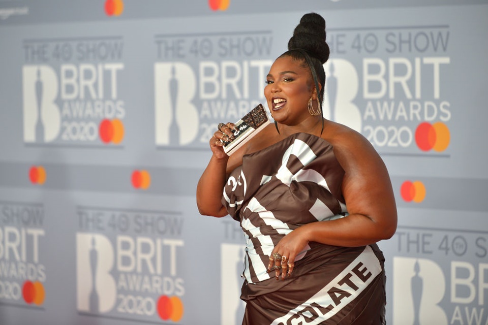 Brit Awards 2020 Faça Um Giro Pelo Tapete Vermelho Da Premiação