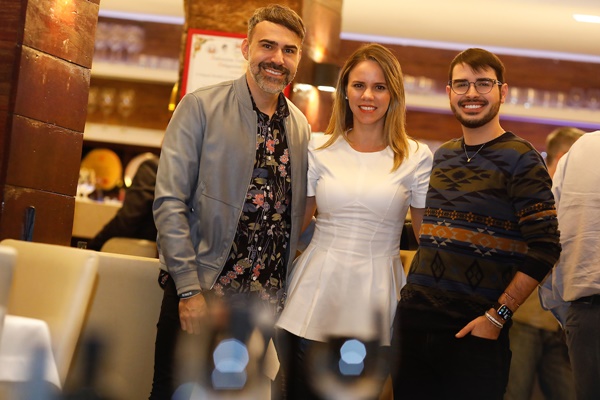 Thiago Malva, Rafaela Dornas e Daniel Abem