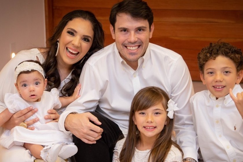 Natalie e Beto Pinheiro com os filhos
