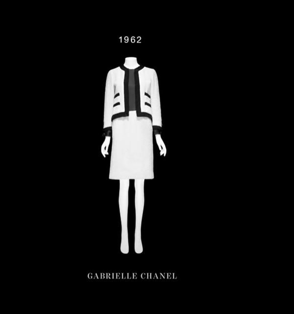 Tailler branco e preto da Chanel