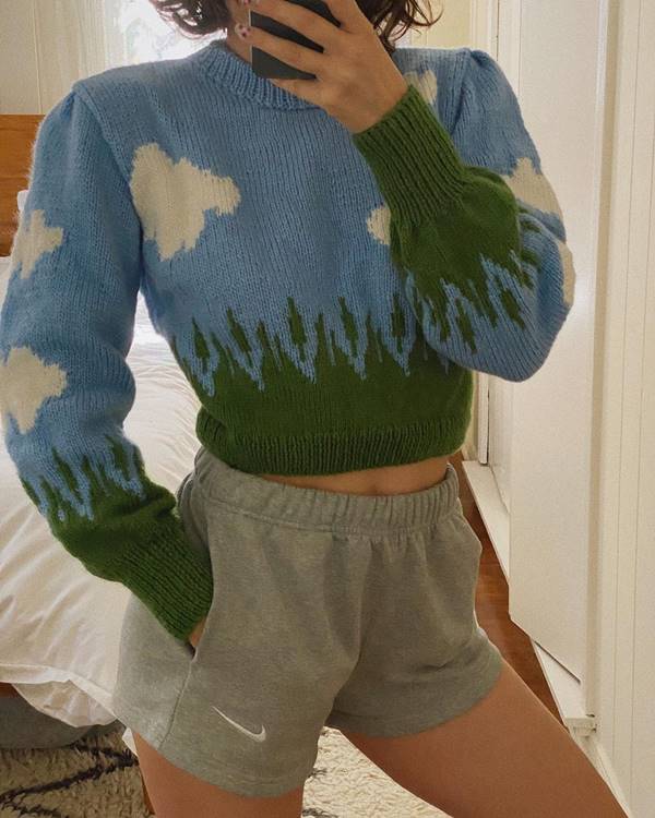 Cloud Sweater, da marca Lirika Matoshi