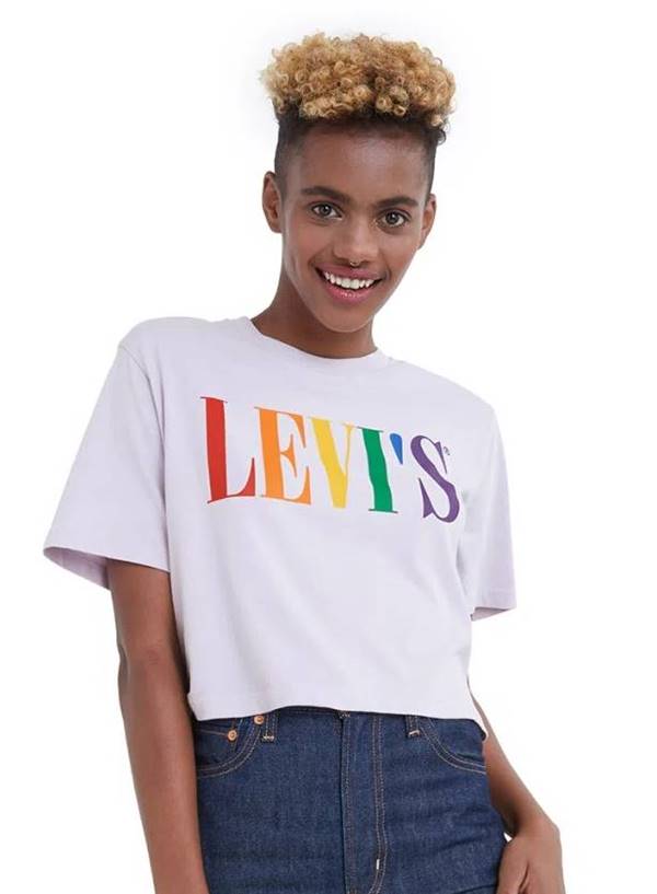 Camiseta cropped da Levi's, coleção Pride 2020