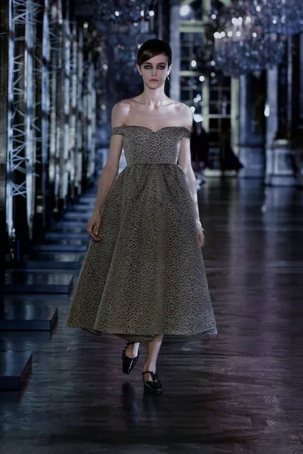 Look da coleção de outono/inverno 2021 prêt-à-porter da Dior