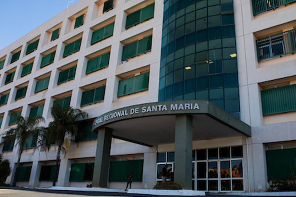 Superlotado, Hospital Regional de Santa Maria decreta bandeira vermelha