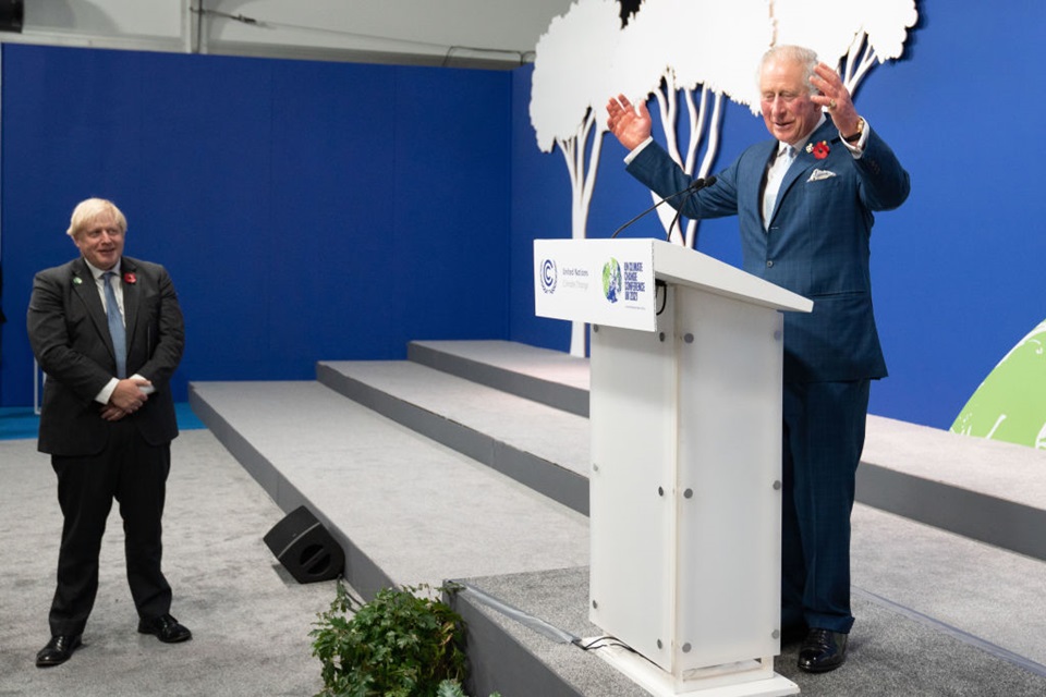 GLASGOW, SCOTLAND - NOVEMBER 02: Prince Charles, Prince of Wales and Prime Minister Boris Johnson host a Commonwealth Leaders' Reception on day three of COP26 at SECC on November 2, 2021 in Glasgow, United Kingdom. COP26 is the 2021 climate summit in Glasgow. It is the 26th "Conference of the Parties" and represents a gathering of all the countries signed on to the U.N. Framework Convention on Climate Change and the Paris Climate Agreement. The aim of this year's conference is to commit countries to net zero carbon emissions by 2050. (Photo by Stefan Rousseau - Pool / Getty Images)
