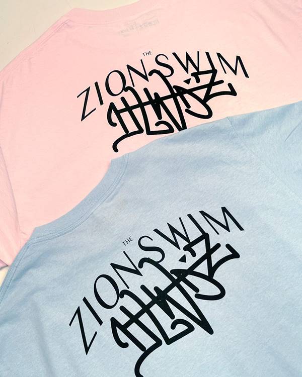 Camisetas da collab Zion Swim com a Hollywoodog'z