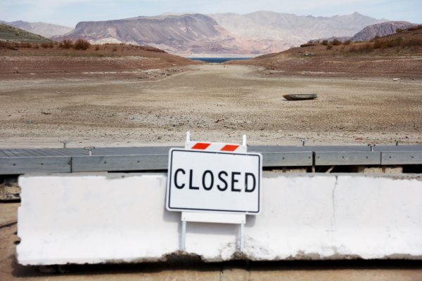 Uma seca histórica no Lago Mead, em Las Vegas, nos Estados Unidos, revelou ossadas humanas