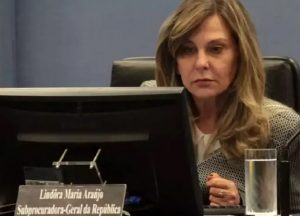 Lindôra Araújo enviará a posição da PGR ao STF sobre caso envolvendo Bolsonaro