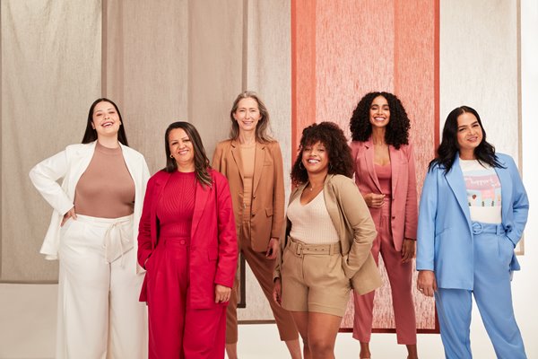 Na imagem com cor, campanha da Renner irá doar para projetos liderados por mulheres