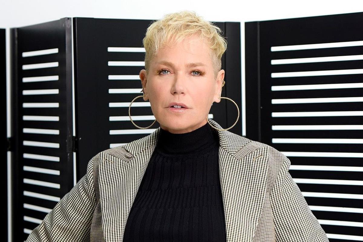 Tá na hora de arcar! Xuxa é convocada para pagar advogada na Justiça ...