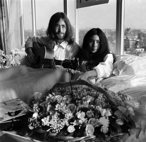 John Lennon e Yoko Ono - Metrópoles