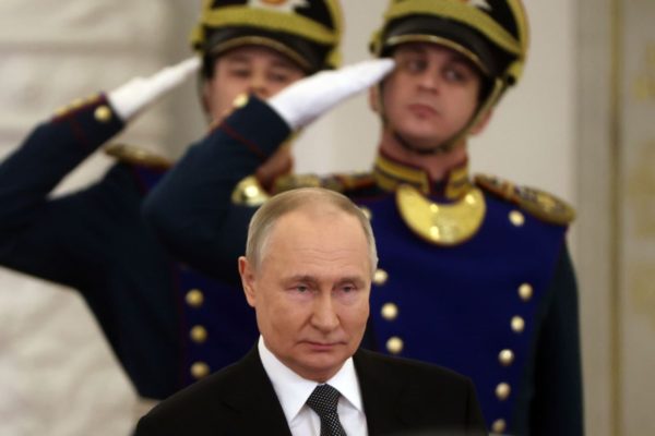 Imagem colorida mostra Vladimir Putin, presidente da Rússia - Metrópoles