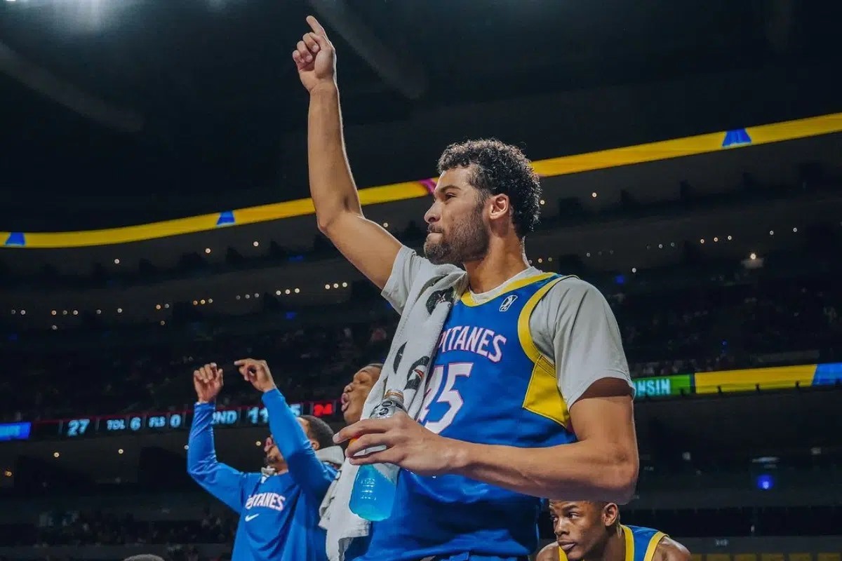 NBA: brasileiro Mãozinha Pereira renova vínculo com o Grizzlies ...