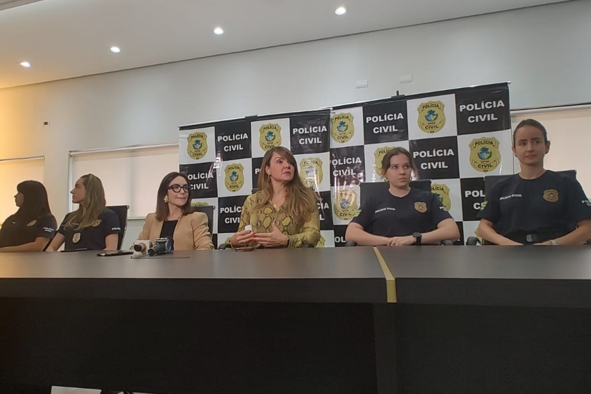 Equipe da Polícia Civil de Goiás formada só por mulheres apresenta caso do pastor Passamani