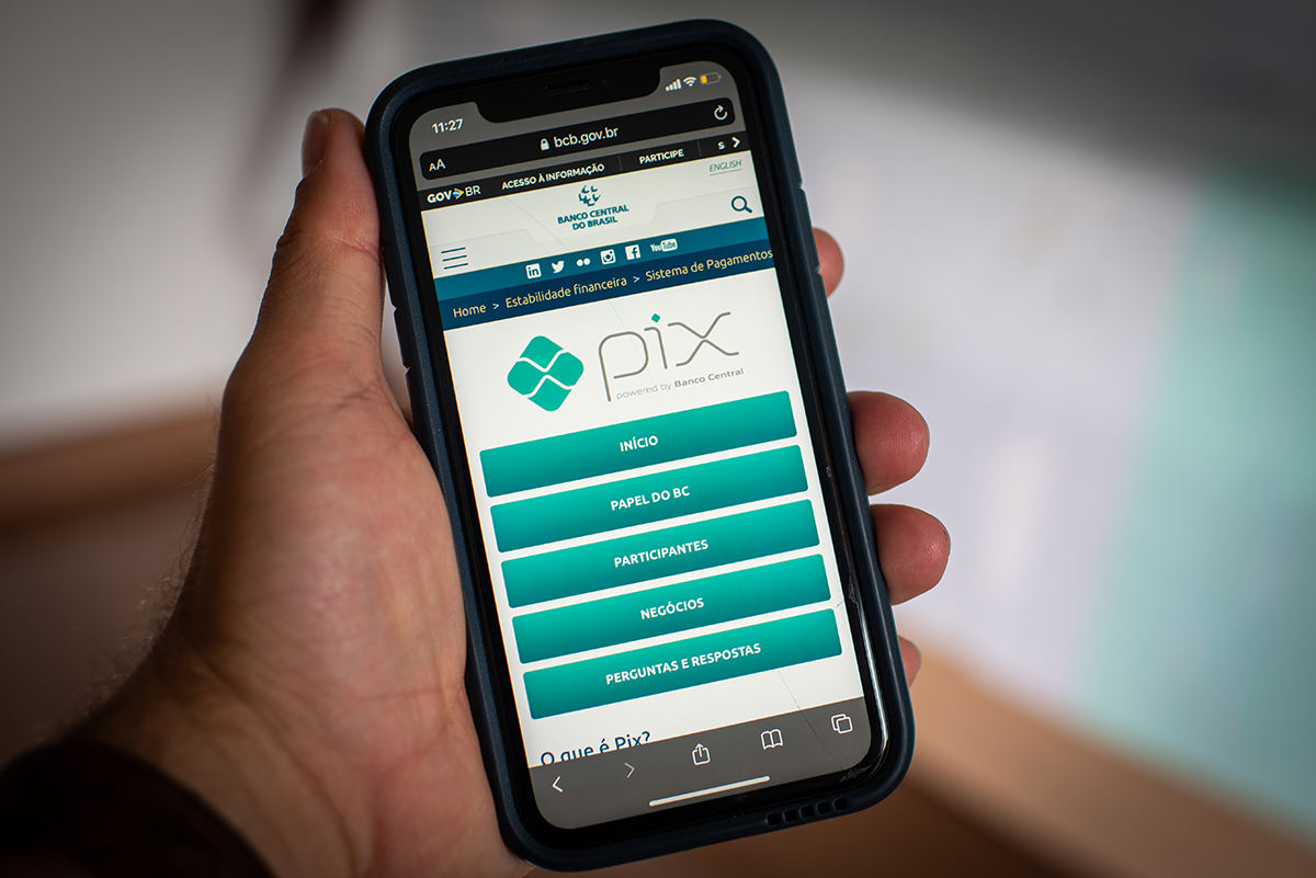 Pix bate novo recorde de transações em um dia | Metrópoles