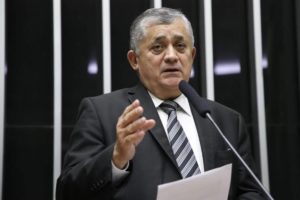imagem colorida mostra deputado zé guimarães - Metrópoles