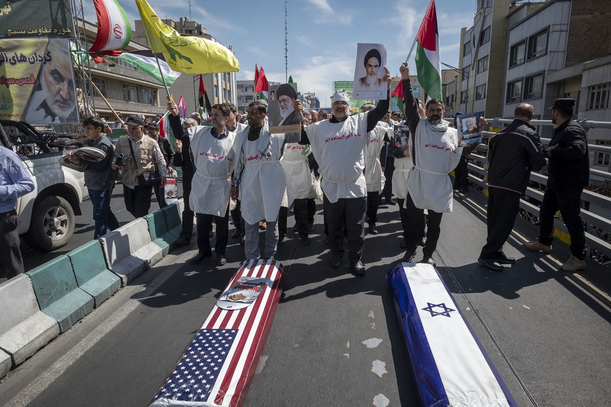 Un periódico estadounidense dice que Irán puede atacar a Israel en las próximas 48 horas