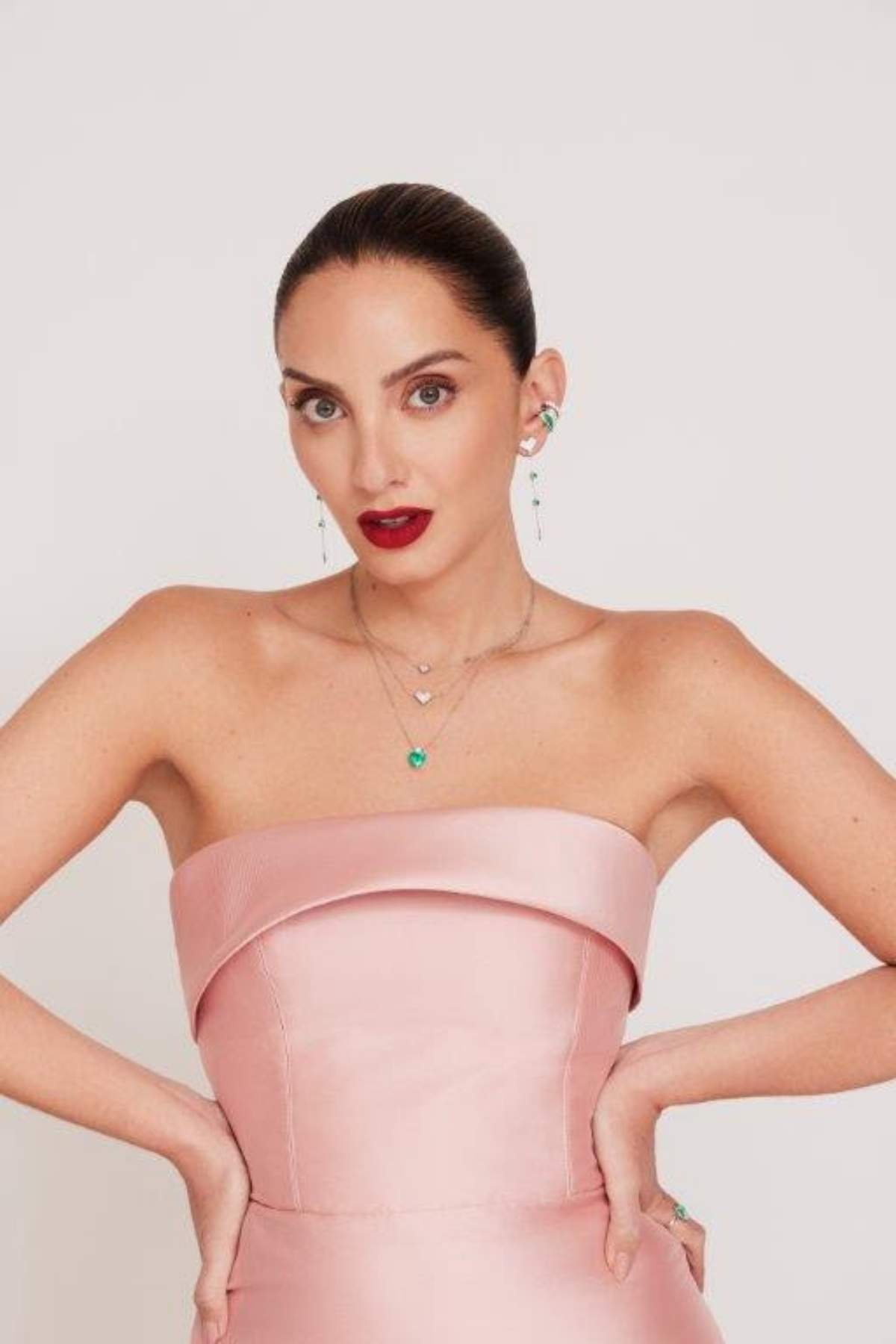 Foto de campanha de Dia das Mães da Maria Motta Jewelry - metrópoles